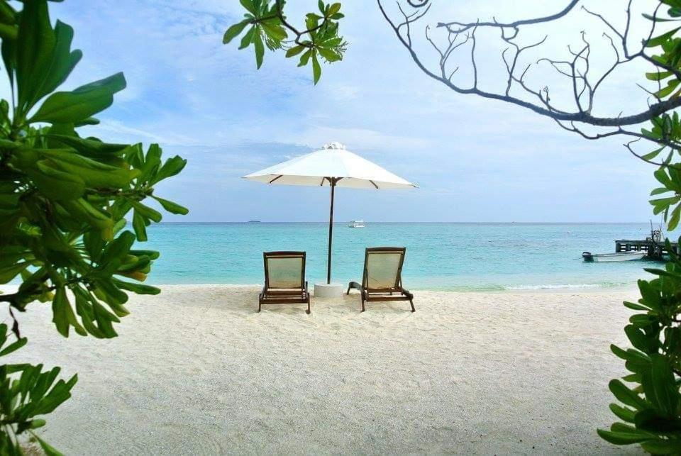 Ukulhas Villa Beach Hotel 外观 照片