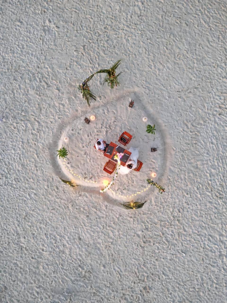 Ukulhas Villa Beach Hotel 外观 照片