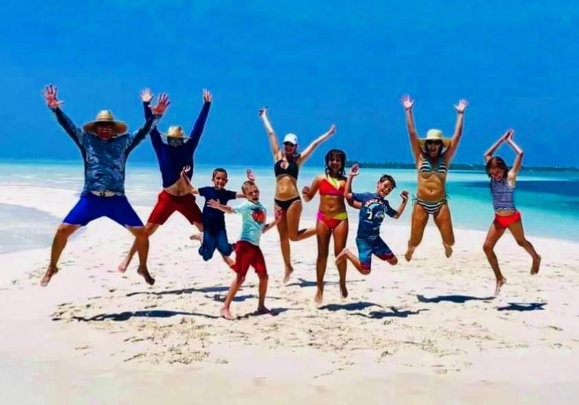 Ukulhas Villa Beach Hotel 外观 照片